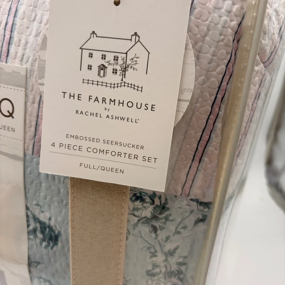 The Farmhouse by Rachel Ashwell Patchwork‎ Embossed Seersucker 4pc Comforter Set